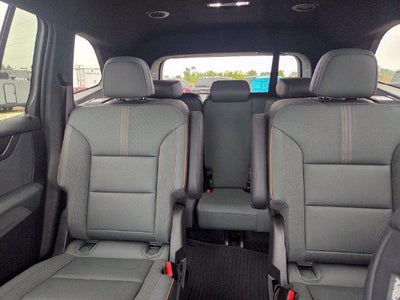 2024 GMC Acadia AWD AT4