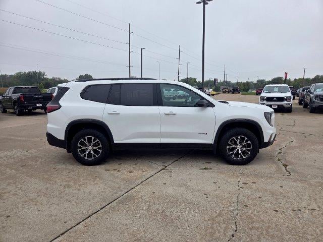 2024 GMC Acadia AWD AT4