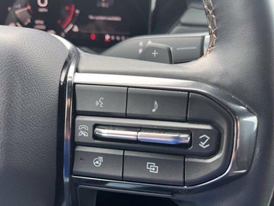 2026 GMC Acadia AWD AT4