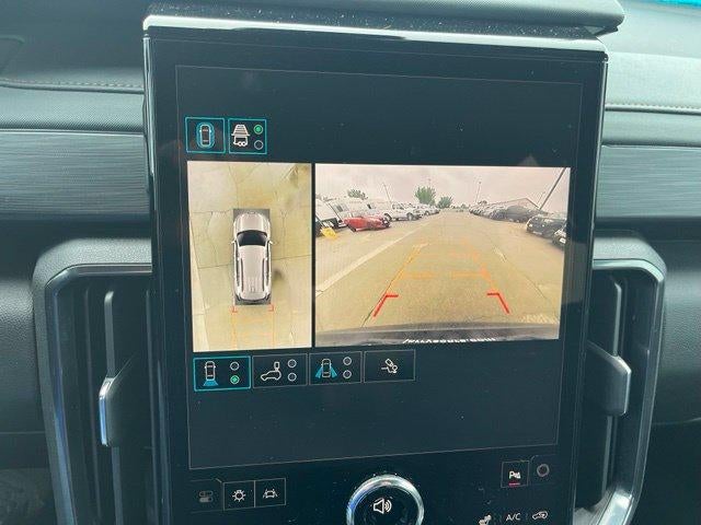 2026 GMC Acadia AWD AT4