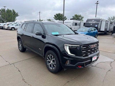 2026 GMC Acadia AWD AT4