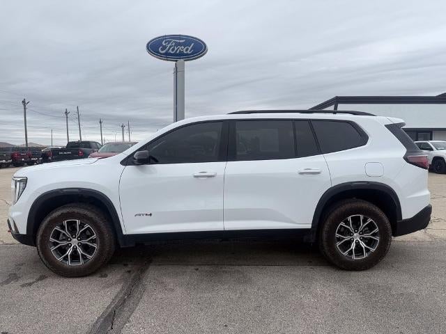 2025 GMC Acadia AWD AT4