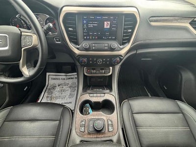 2023 GMC Acadia AWD Denali