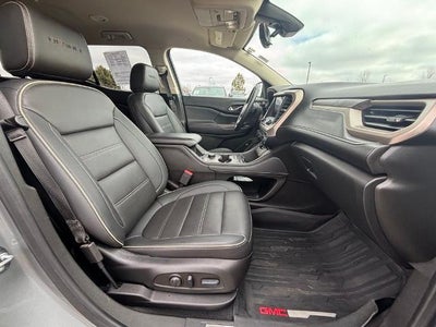 2023 GMC Acadia AWD Denali