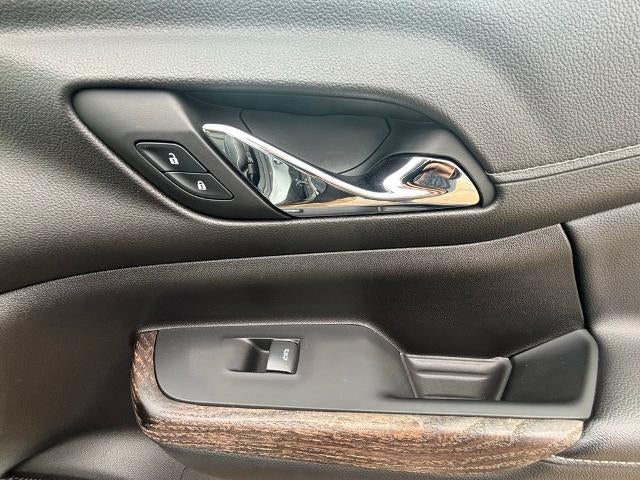 2023 GMC Acadia AWD Denali