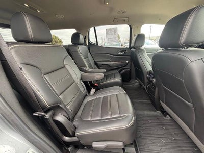 2023 GMC Acadia AWD Denali