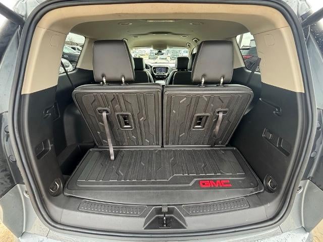 2023 GMC Acadia AWD Denali