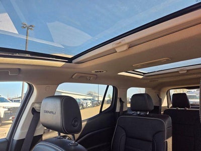 2023 GMC Acadia AWD Denali