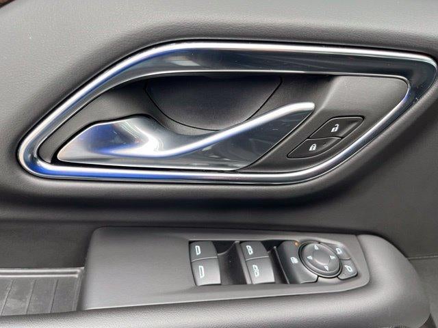 2024 GMC Yukon 4WD 4dr SLE