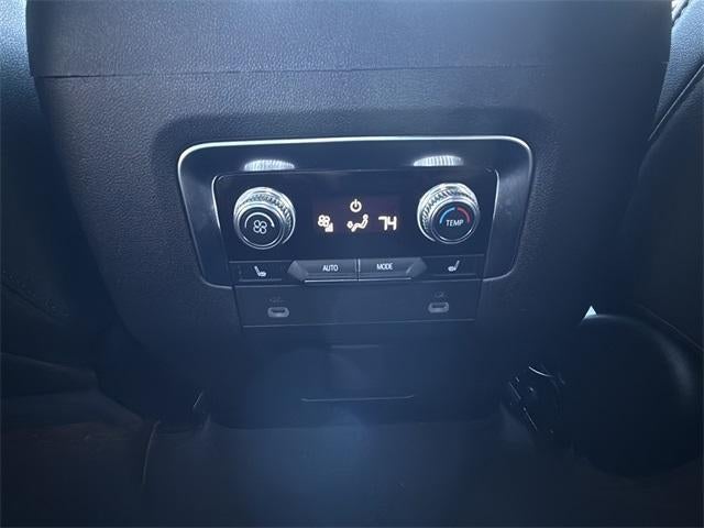 2024 GMC Yukon 4WD 4dr SLT