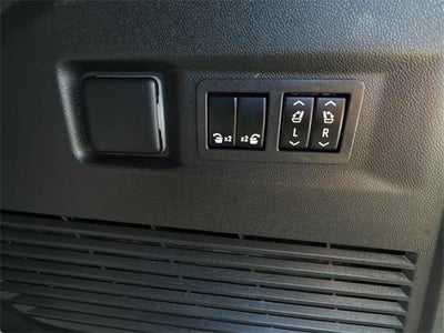 2024 GMC Yukon 4WD 4dr SLT