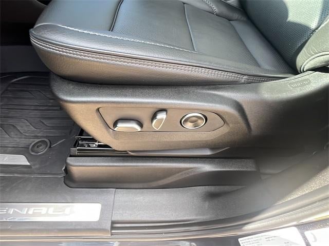 2024 GMC Yukon 4WD 4dr Denali