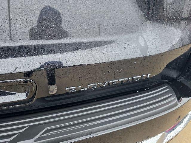 2026 GMC Yukon XL 4WD 4dr Elevation