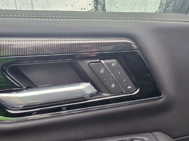 2026 GMC Yukon XL 4WD 4dr Elevation