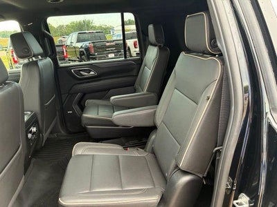 2024 GMC Yukon XL 4WD 4dr SLT