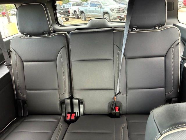 2024 GMC Yukon XL 4WD 4dr SLT