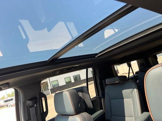 2025 GMC Yukon XL 4WD 4dr AT4