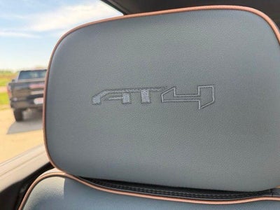 2025 GMC Yukon XL 4WD 4dr AT4