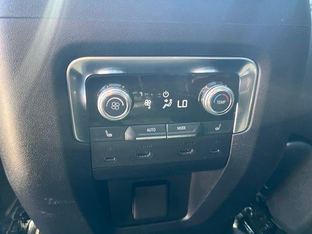 2025 GMC Yukon XL 4WD 4dr AT4