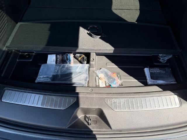 2025 GMC Yukon XL 4WD 4dr Denali