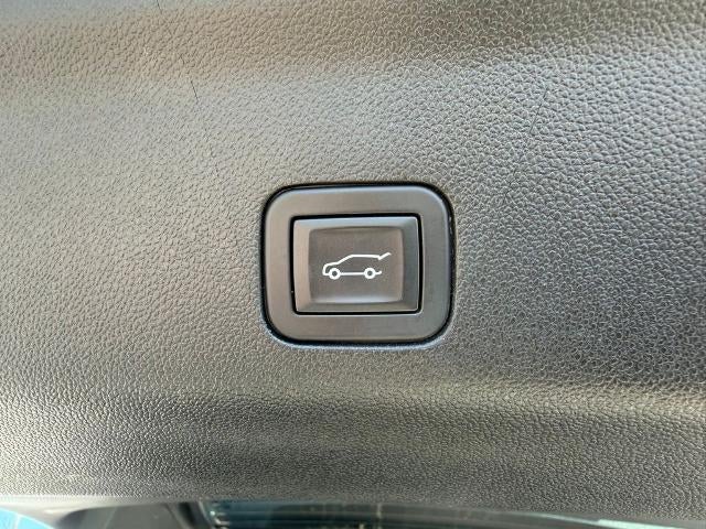 2025 GMC Yukon XL 4WD 4dr Denali