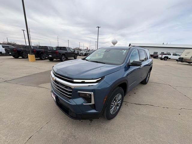 2025 Chevrolet Traverse LT w/2LT