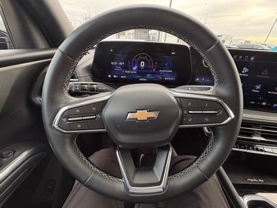 2025 Chevrolet Traverse LT w/2LT