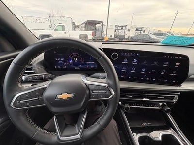 2025 Chevrolet Traverse LT w/2LT