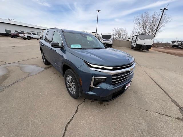 2025 Chevrolet Traverse LT w/2LT