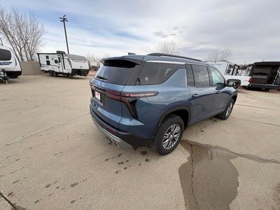 2025 Chevrolet Traverse LT w/2LT