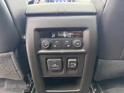 2023 Chevrolet Traverse AWD 1LZ