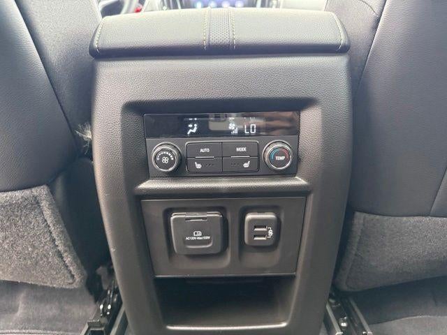 2023 Chevrolet Traverse AWD 1LZ