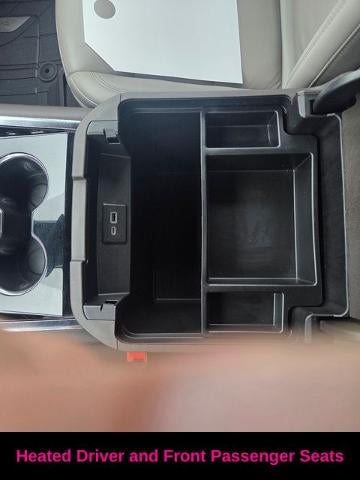 2025 Chevrolet Suburban 4WD LT