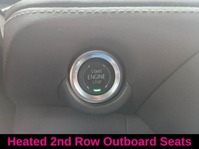 2025 Chevrolet Suburban 4WD LT