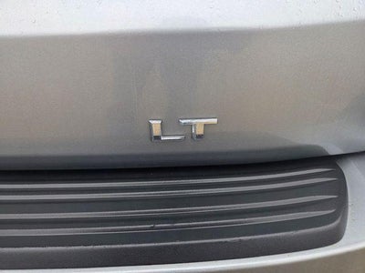 2025 Chevrolet Suburban 4WD LT