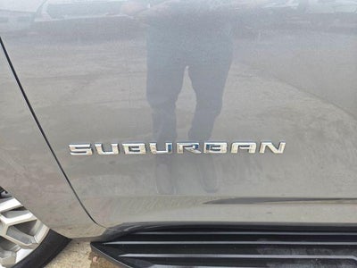 2025 Chevrolet Suburban 4WD LT
