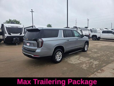 2025 Chevrolet Suburban 4WD LT
