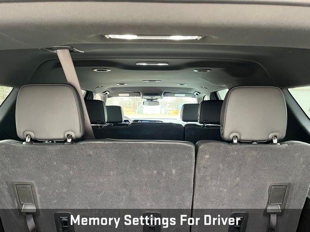 2025 Chevrolet Suburban 4WD Z71