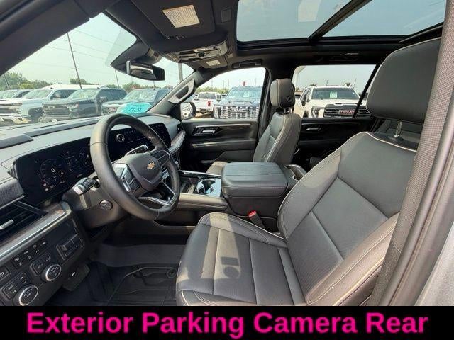 2025 Chevrolet Suburban 4WD Premier