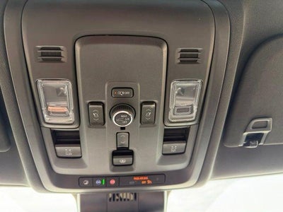 2025 Chevrolet Suburban 4WD Premier