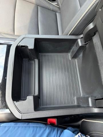 2025 Chevrolet Suburban 4WD Premier