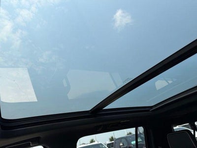 2025 Chevrolet Suburban 4WD Premier
