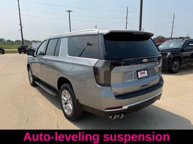 2025 Chevrolet Suburban 4WD Premier
