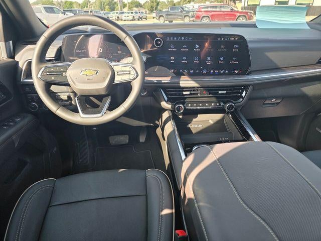 2025 Chevrolet Suburban Premier - Photo 16