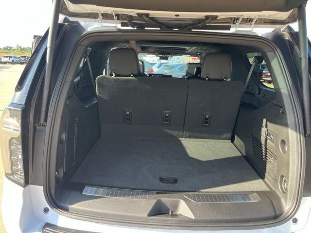 2026 Chevrolet Suburban 4WD High Country