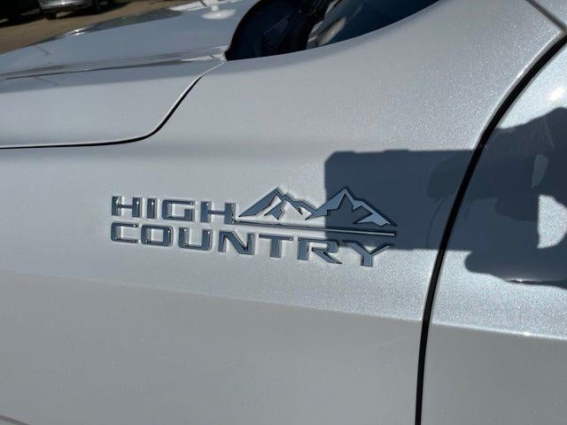 2026 Chevrolet Suburban 4WD High Country