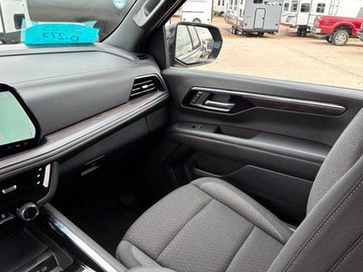 2025 Chevrolet Tahoe 4WD LS