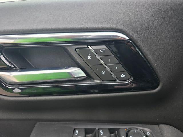 2025 Chevrolet Tahoe 4WD LT