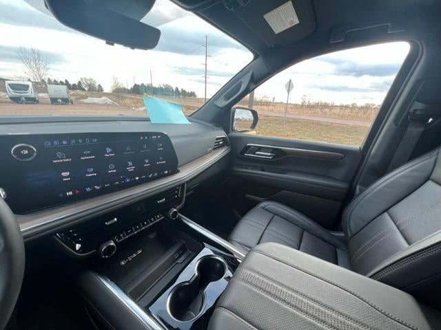 2025 Chevrolet Tahoe 4WD High Country