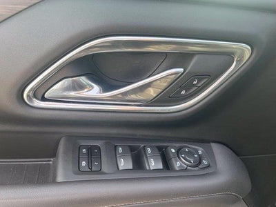 2023 Chevrolet Suburban 4WD LT